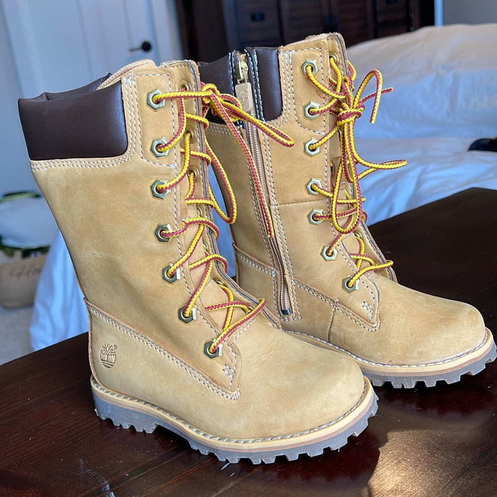 Girls Timberland Classic Lace Up Boots